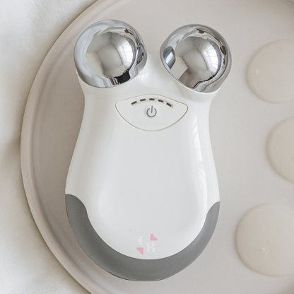 Massageador Facial de Microcorrente - FaceLift - LAURA ROBERG